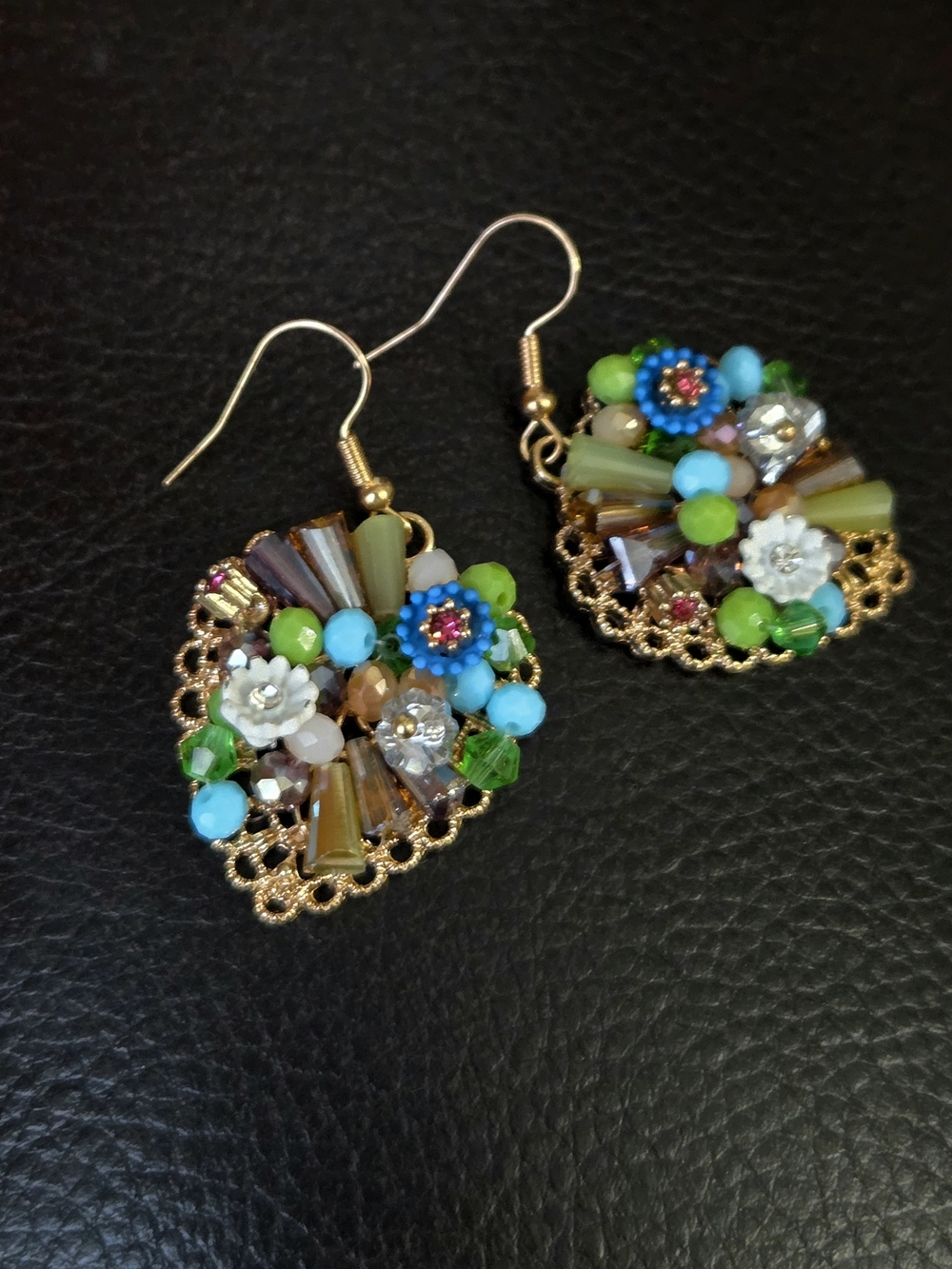Vintage Elegant Handmade Heart Earrings for Women. Stainlles  Steel